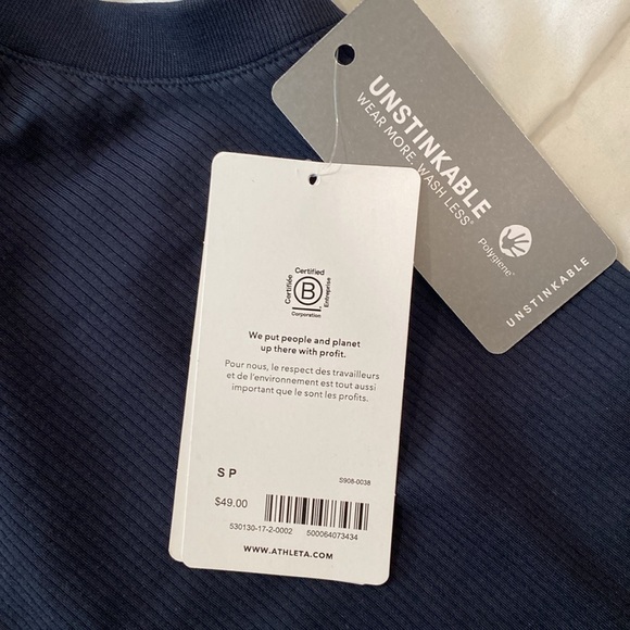 Athleta renew racerback tank. Size small. Navy blue colored. Tags attached. - Picture 4 of 4
